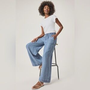 NWT - Classy And Casual - Tencel Cropped Pants